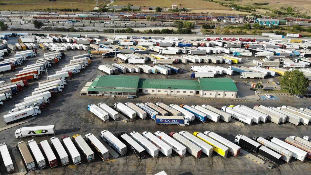 Trakya illeri Mart ayında 49 milyon dolar cari fazla verdi