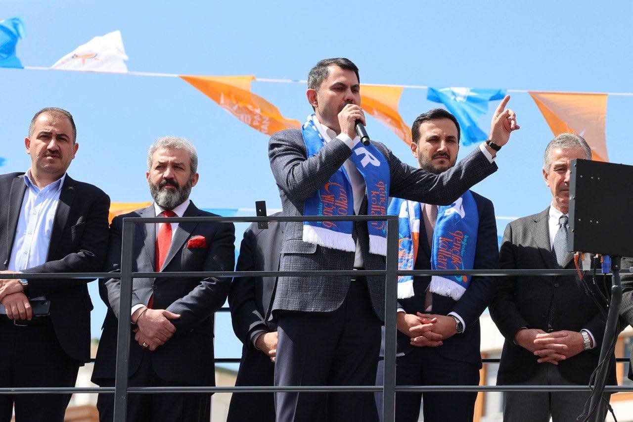 Bakan Kurum: “Bizim icraatlarımızın uzandığı noktaya onların hayalleri bile ulaşamaz’’