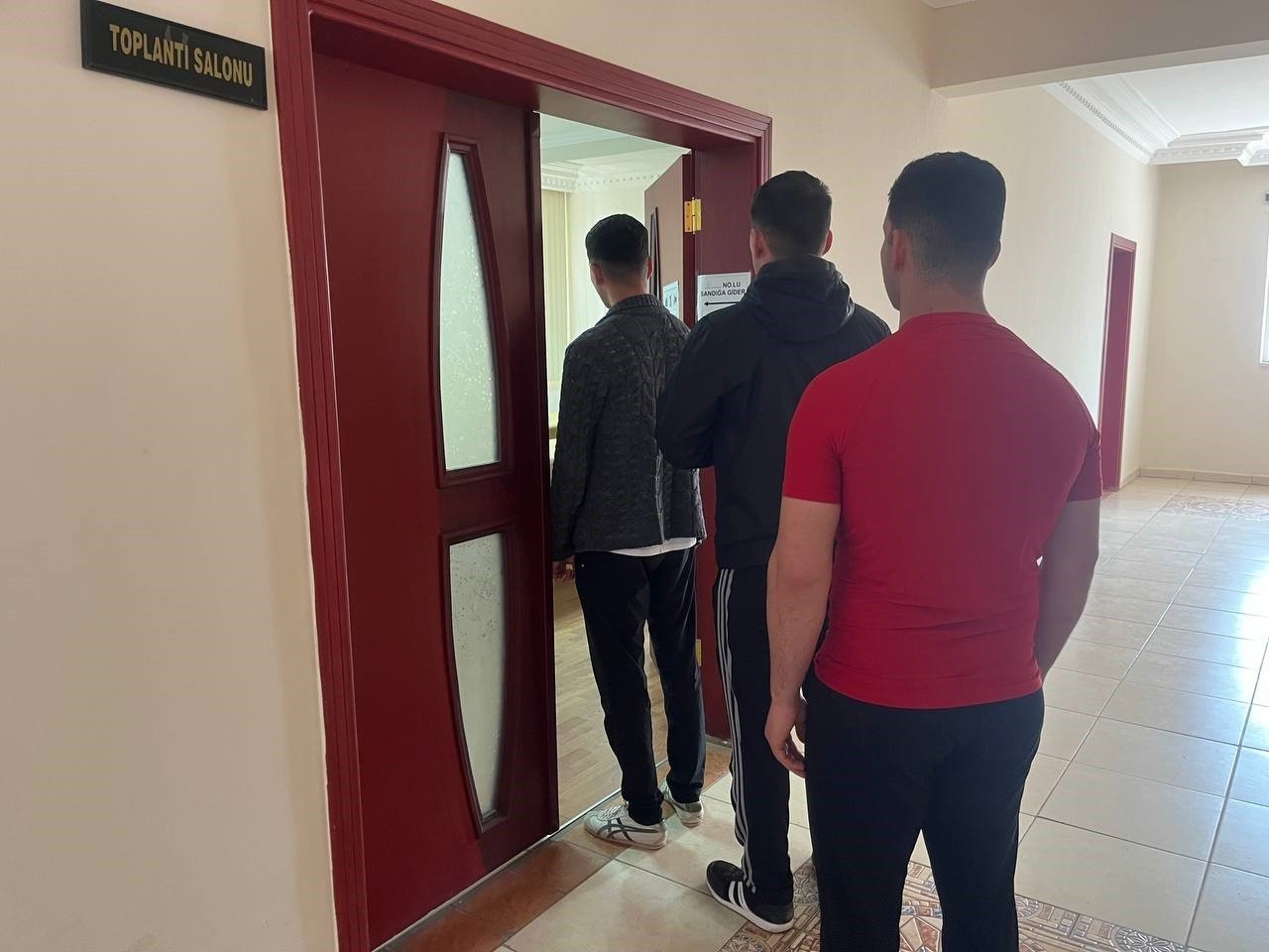 Sınır kapılarında oy verme işlemi devam ediyor