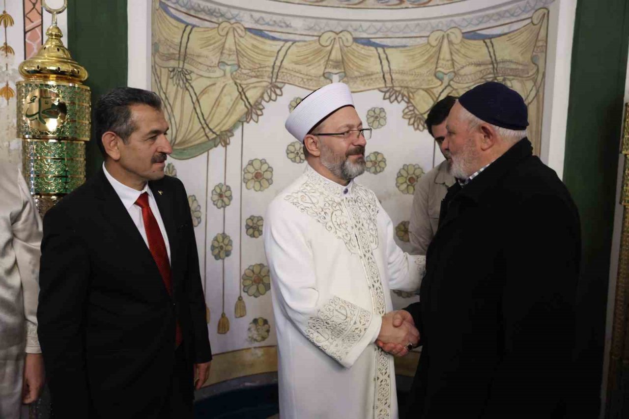 Diyanet İşleri Başkanı Erbaş: “Memur olmanın ahlakı olduğu gibi amir olmanın da ahlakı vardır”