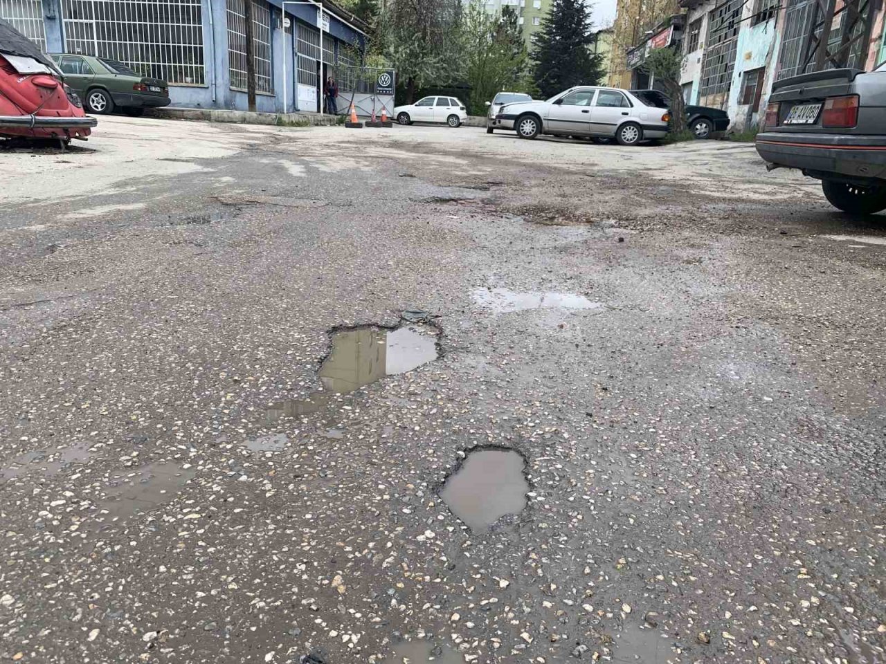 Küçük Sanayi Bölgesine sağlam giren araç arızalı çıkıyor