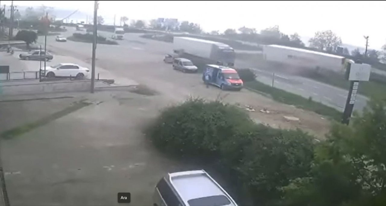 Ölümlü kazanın güvenlik kamera görüntüleri ortaya çıktı