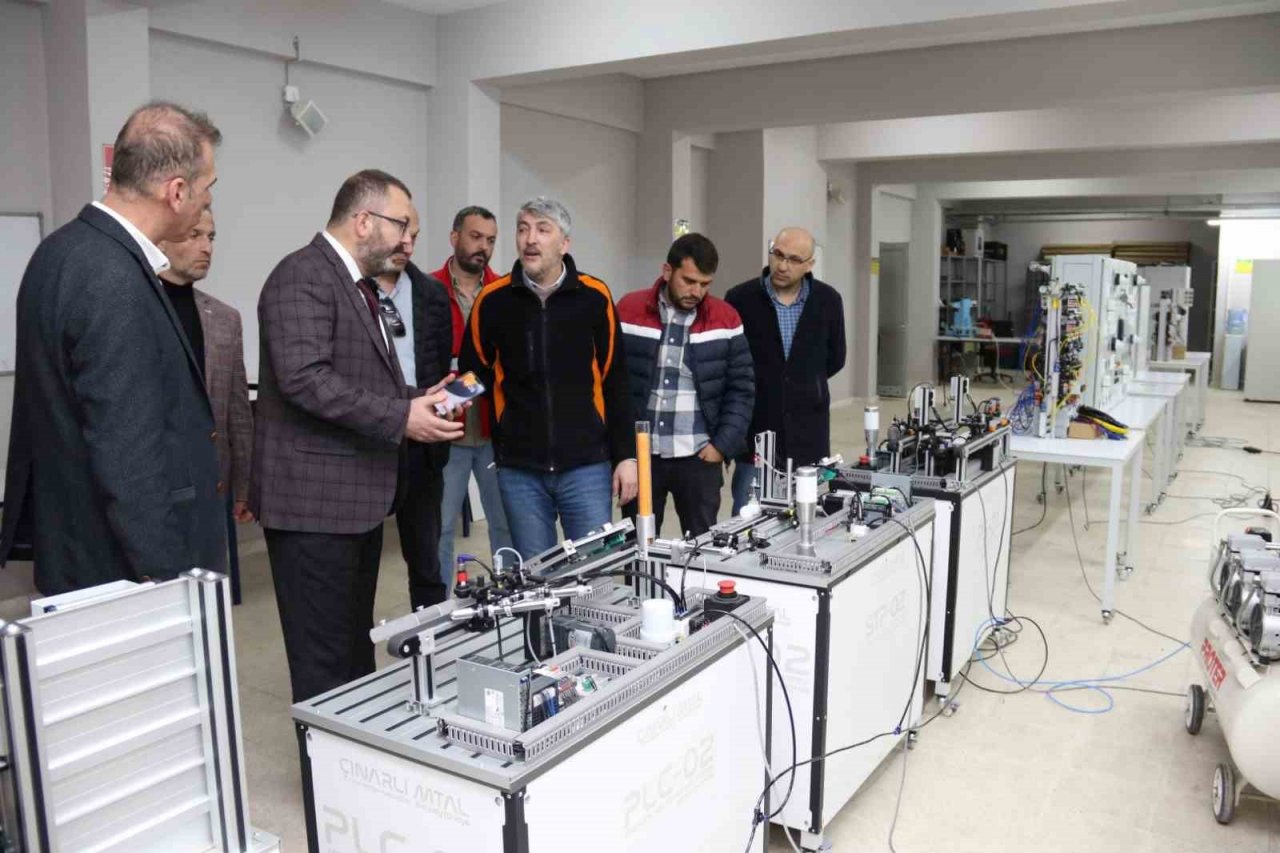 Meslek lisesi öğrencilerine sera ve atölye desteği