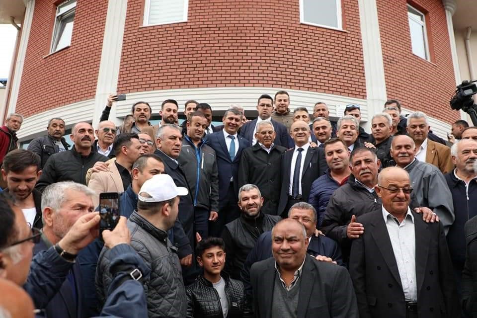 Bakan Akar’dan “teröristler için iki yol var” açıklaması