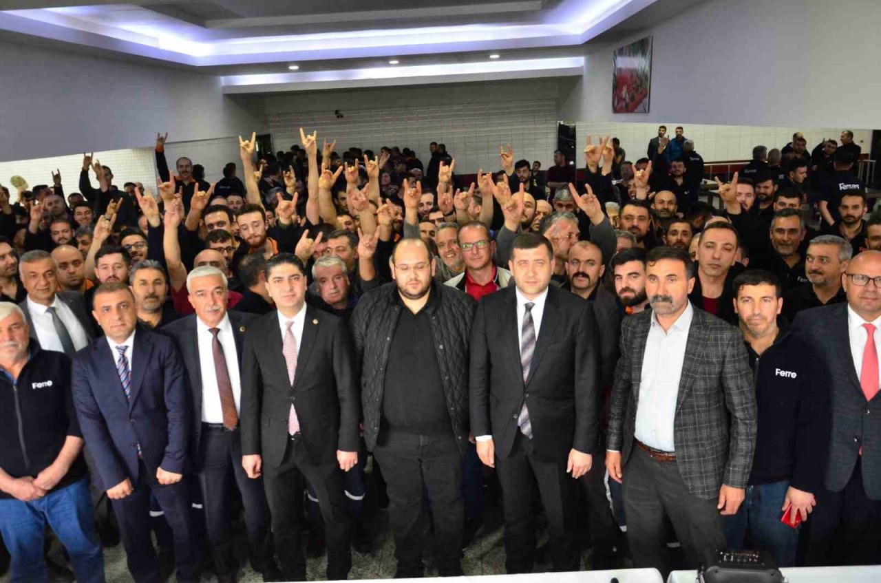 MHP’li Özdemir: “Özerklik isteyen CHP kadroları, şehidin bacısına küfreden İP milletvekilleri hangi hainlerle kol kola girerse girsin amaçlarına ulaşamayacaklar”