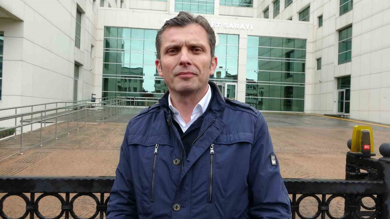 Sıfır araç bayisinde dolandırıldılar