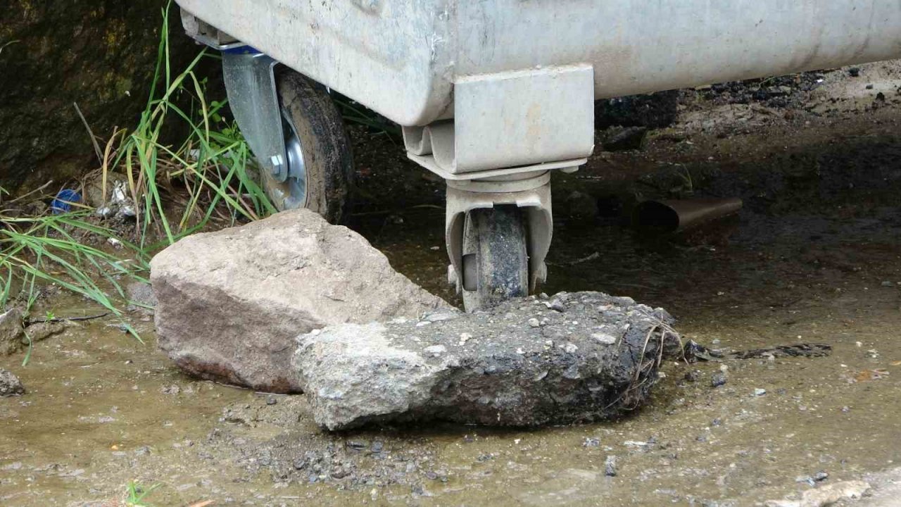 Olası bir facianın önüne geçmek için böyle mücadele verdi