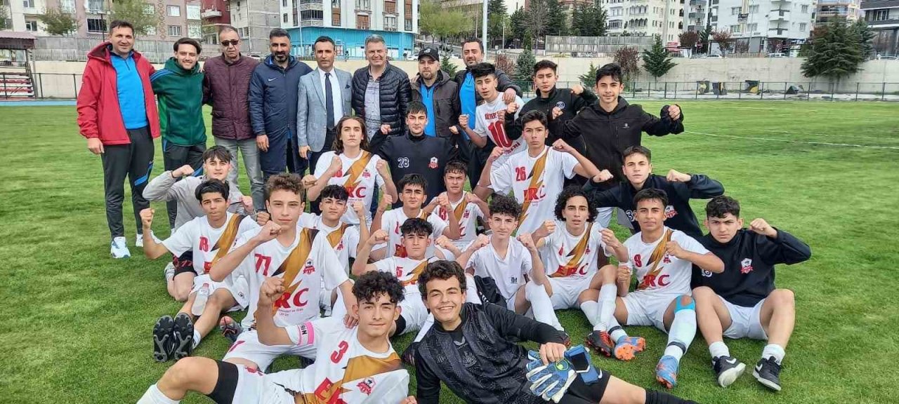 Kayseri takımları Türkiye Şampiyonası’na galibiyetle başladı