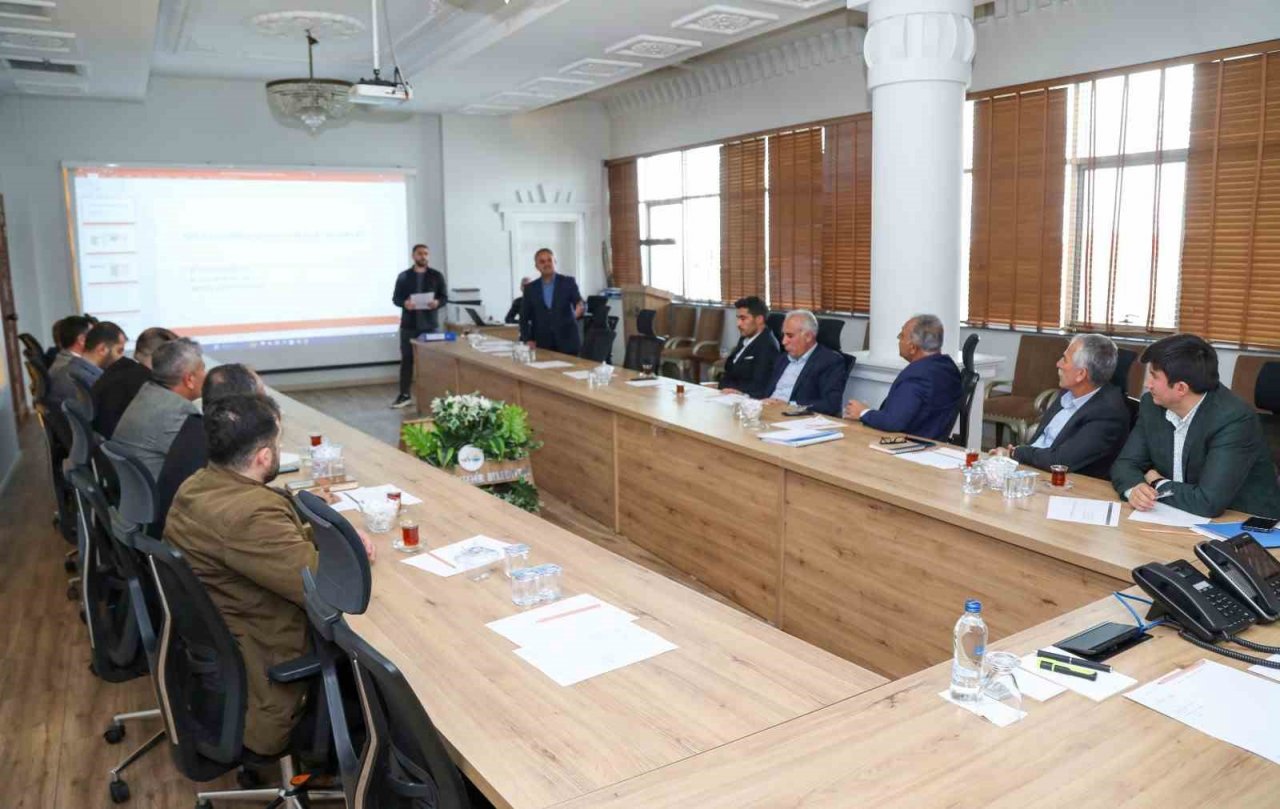 Van’da ’sahipsiz Hayvanları Koruma Birliği’ toplantısı yapıldı