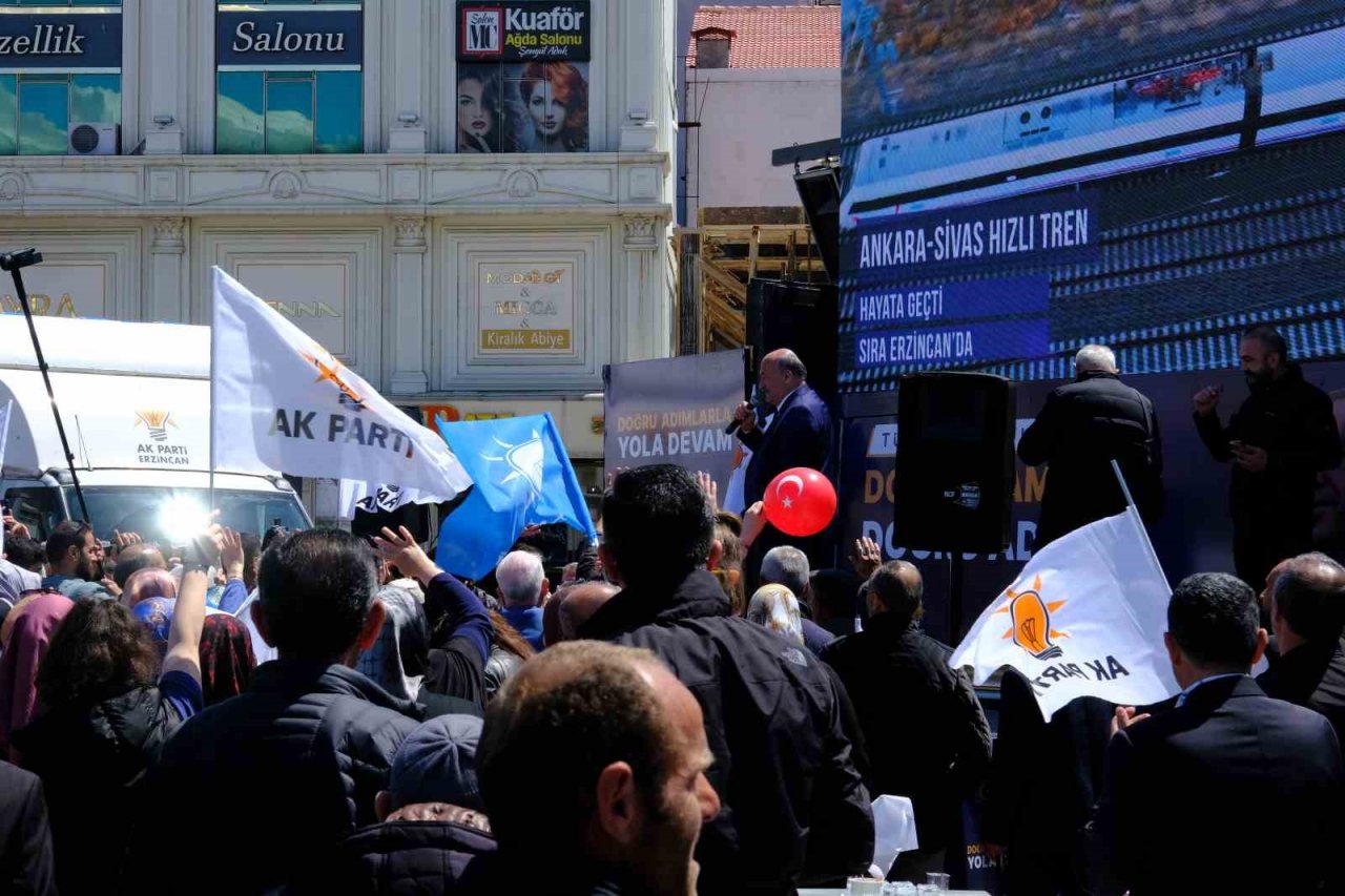 AK Parti Erzincan’ın ‘seçim ofisi’ coşkuyla açıldı