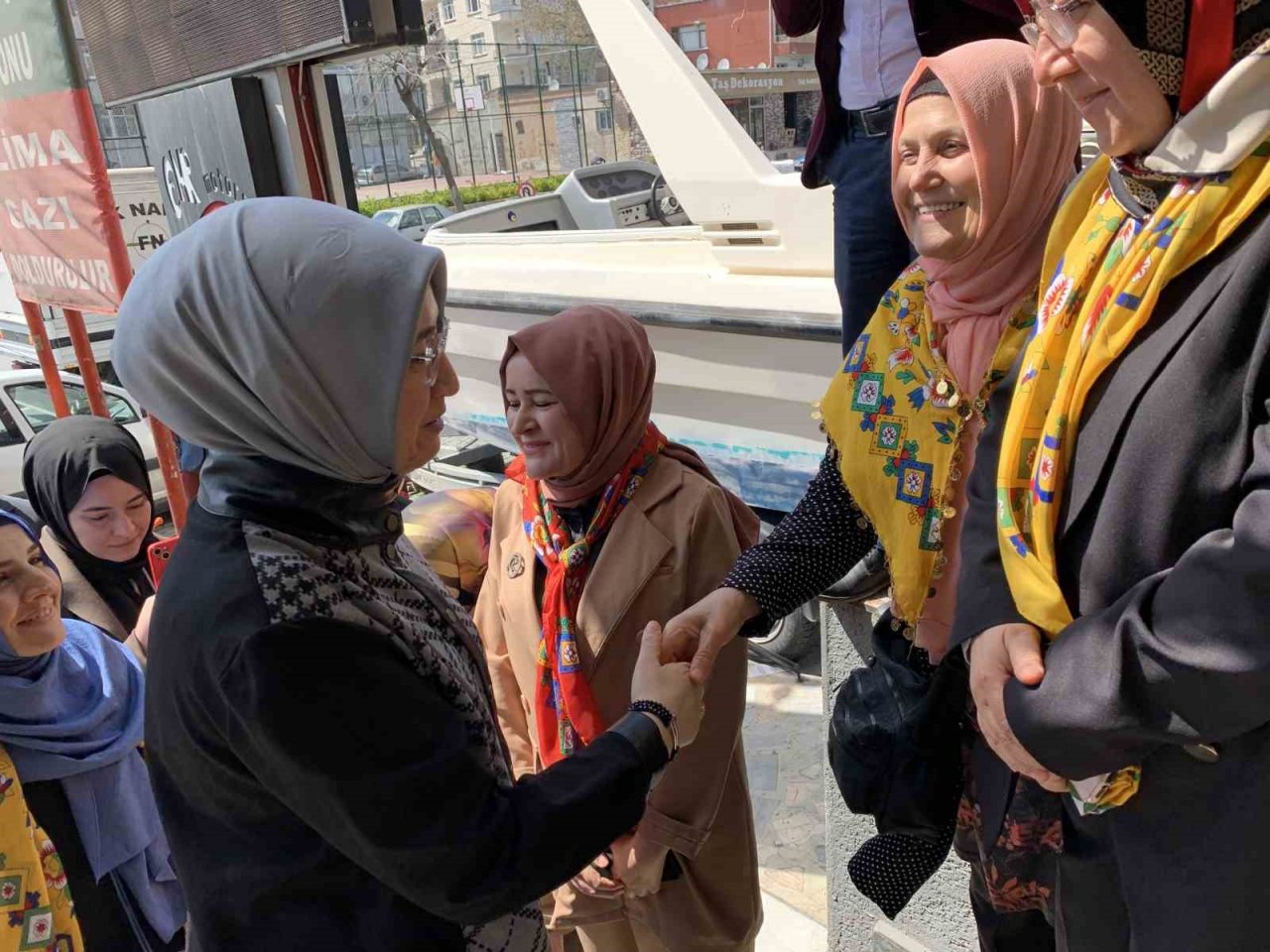 AK Parti Milletvekili Adayı Av. Dr. Rabia Kalender İlhan, Kastamonulu hemşehrileri ile bir araya geldi