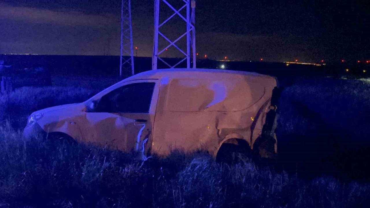 Tekirdağ’da iki otomobilin çarpıştığı kazada 3 kişi yaralandı