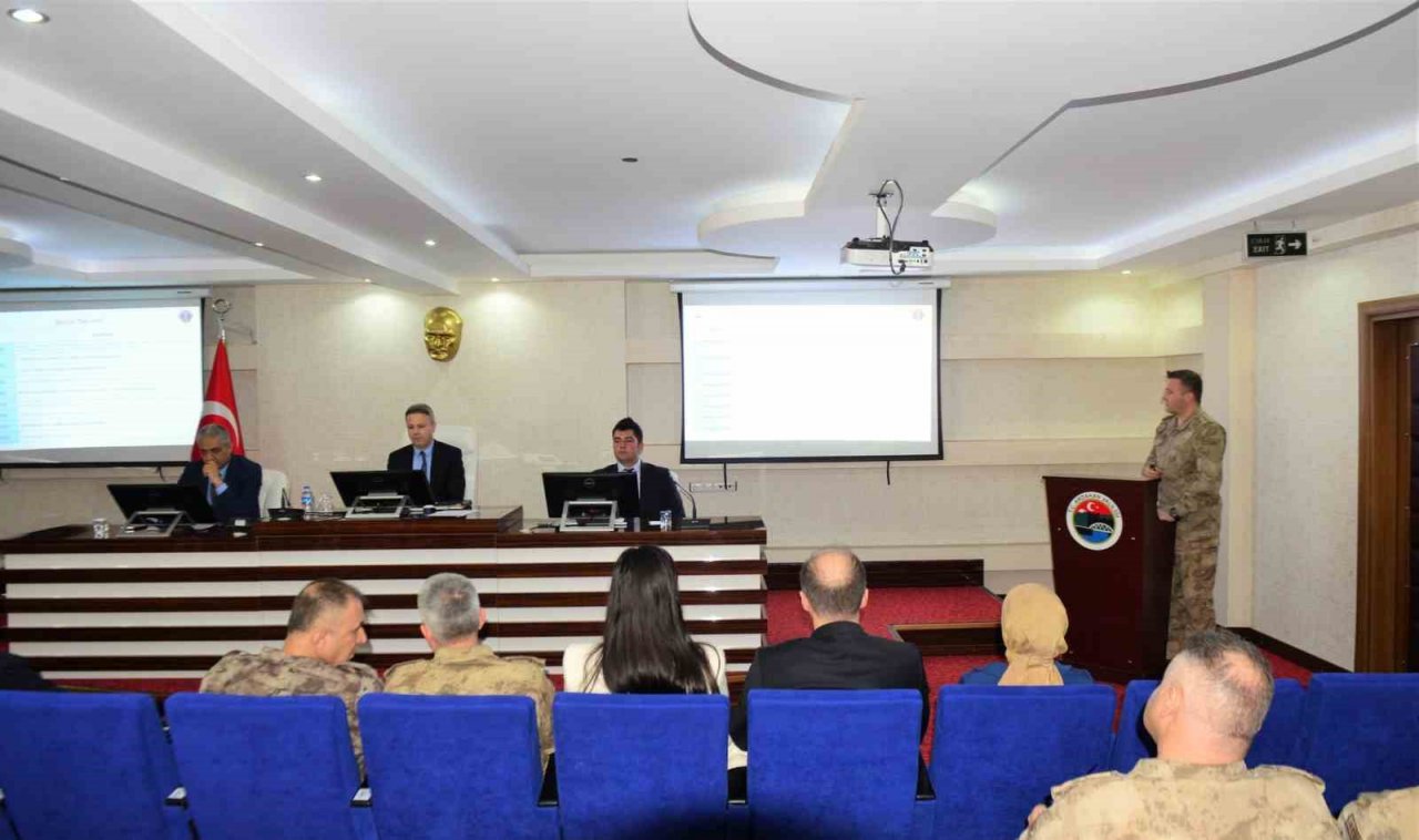 Ardahan’da seçim güvenliği toplantısı