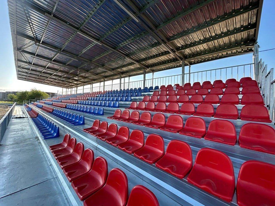 Kardeşköy spor tesisinde çalışmalar hız kesmiyor