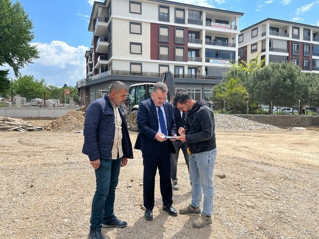 Edremit yeni hükümet konağı inşaatı tamamlanıyor