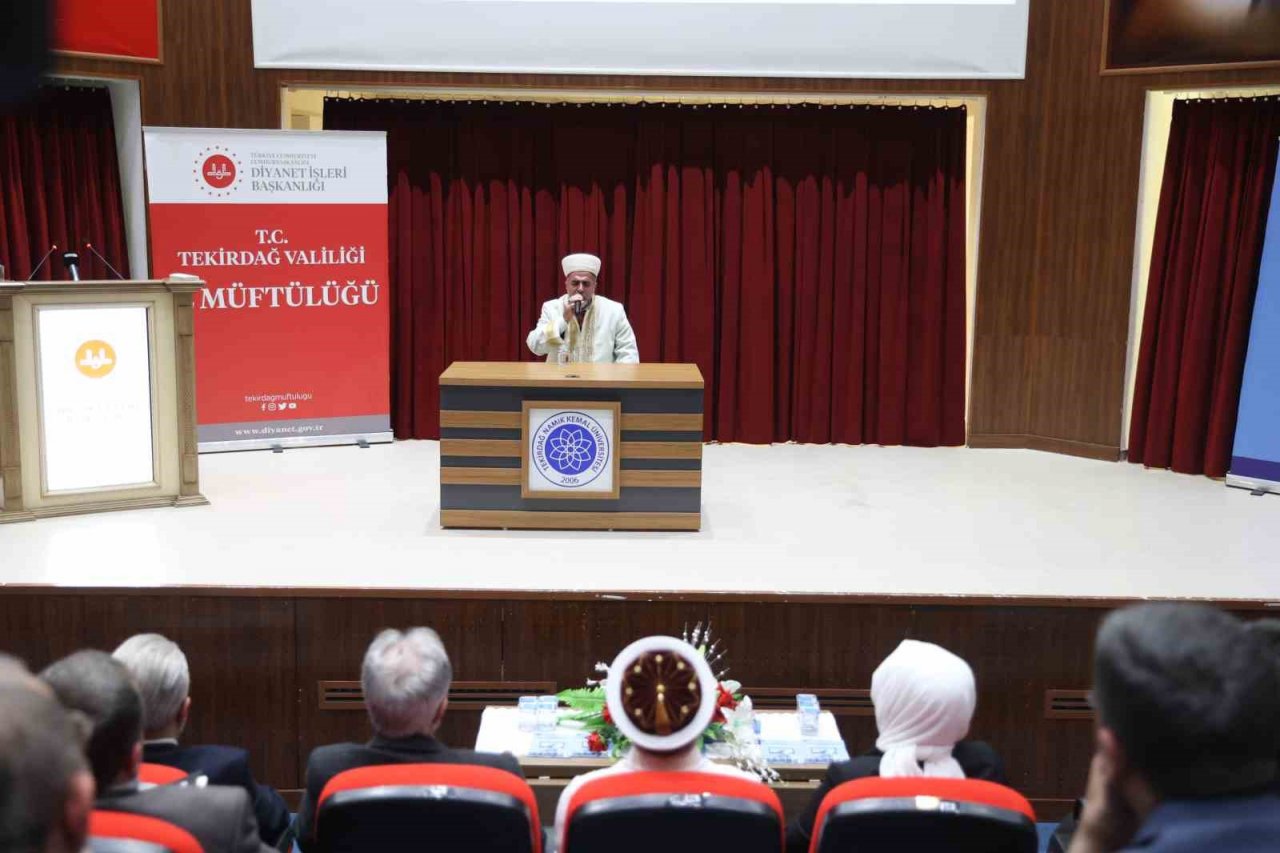 Diyanet İşleri Başkanı Erbaş: “İnsanlığın huzur ve refahı, yeryüzünün imar ve ıslahı için koşturuyoruz”