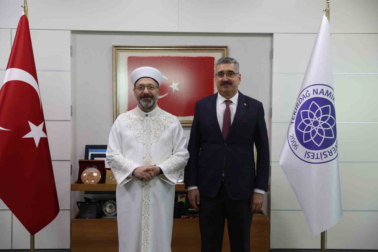 Diyanet İşleri Başkanı Erbaş: “İnsanlığın huzur ve refahı, yeryüzünün imar ve ıslahı için koşturuyoruz”