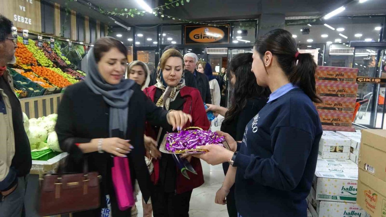 İranlı turizmciler Yüksekova ve Şemdinli’yi gezdi