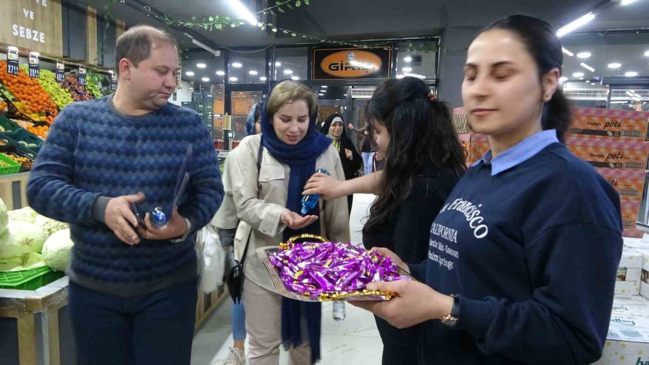 İranlı turizmciler Yüksekova ve Şemdinli’yi gezdi