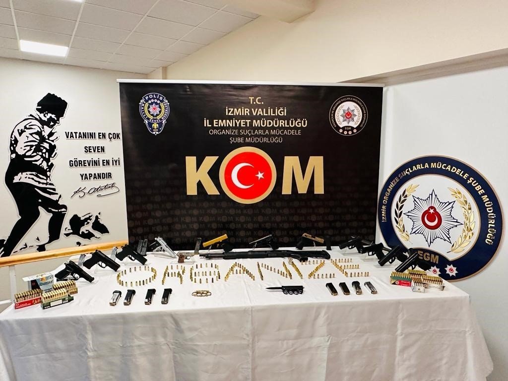 İzmir’de oto yıkamacıdaki cinayete 6 tutuklama