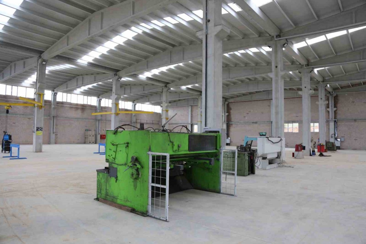 İhracat için kapasitesini arttırmak isteyen firmaya OSB’den ruhsat engeli