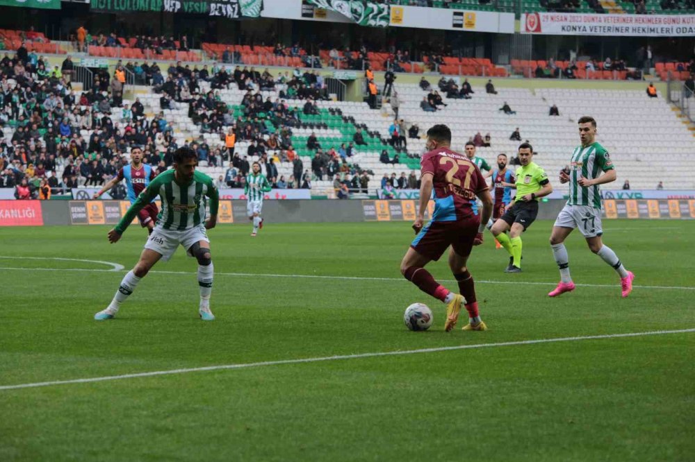 Konyaspor Trabzonspor'u da yendi ve yükselişini sürdürdü