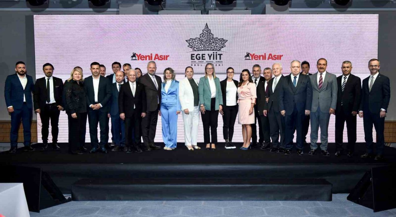 Kuşadası Belediyesi’ne ‘Turizm Sektörü Yatırım Ödülü’