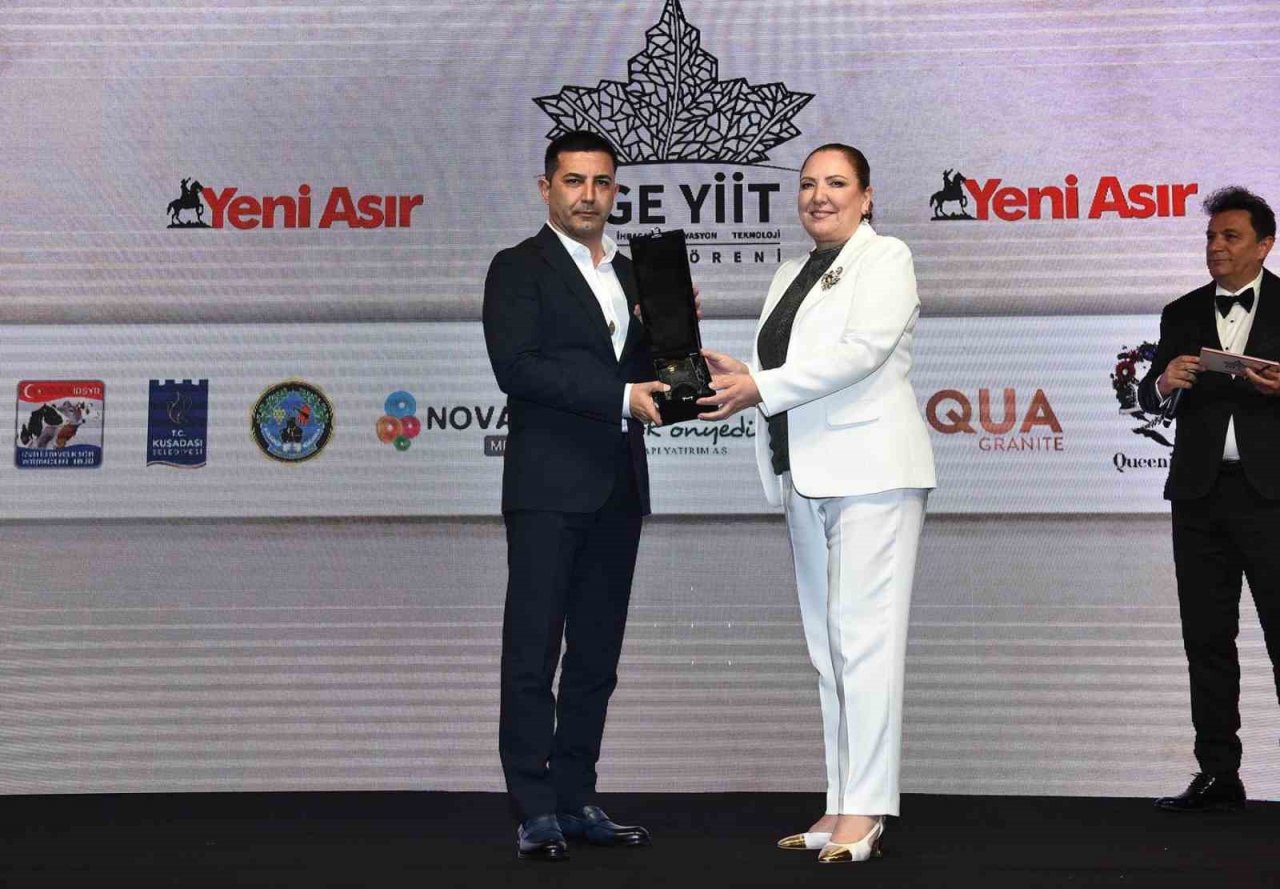 Kuşadası Belediyesi’ne ‘Turizm Sektörü Yatırım Ödülü’