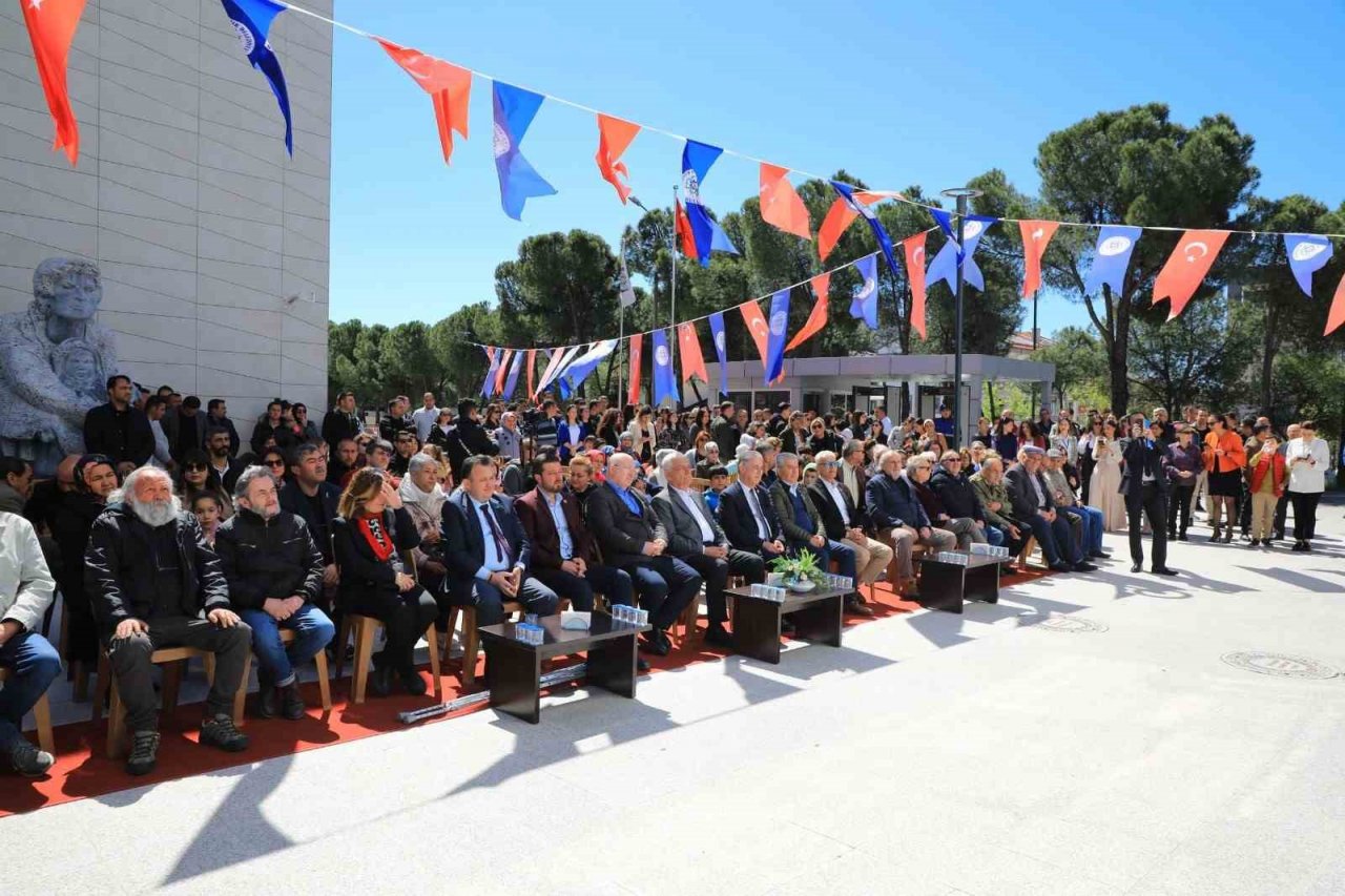 Muğla’da Büyükşehir Oyuncak Kütüphanesi açıldı