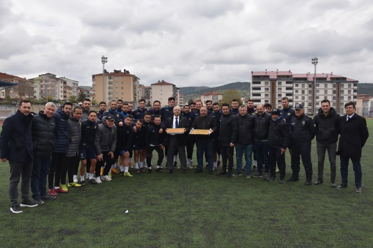 Söğütspor zorlu 1969 Bilecik Spor Kulübü maçı öncesi tüm hazırlıkları tamamladı