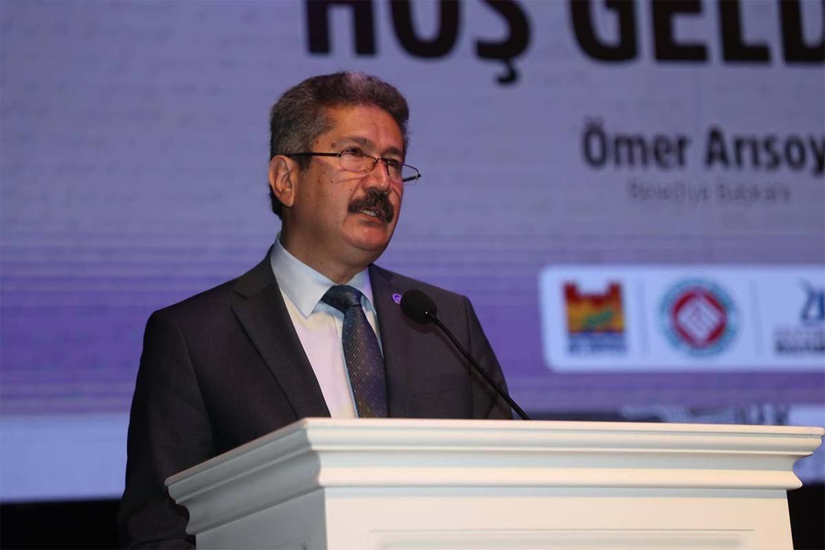 Zeytinburnu’nda ”Edebiyat ve Millî Mücadele Sempozyumu” başladı