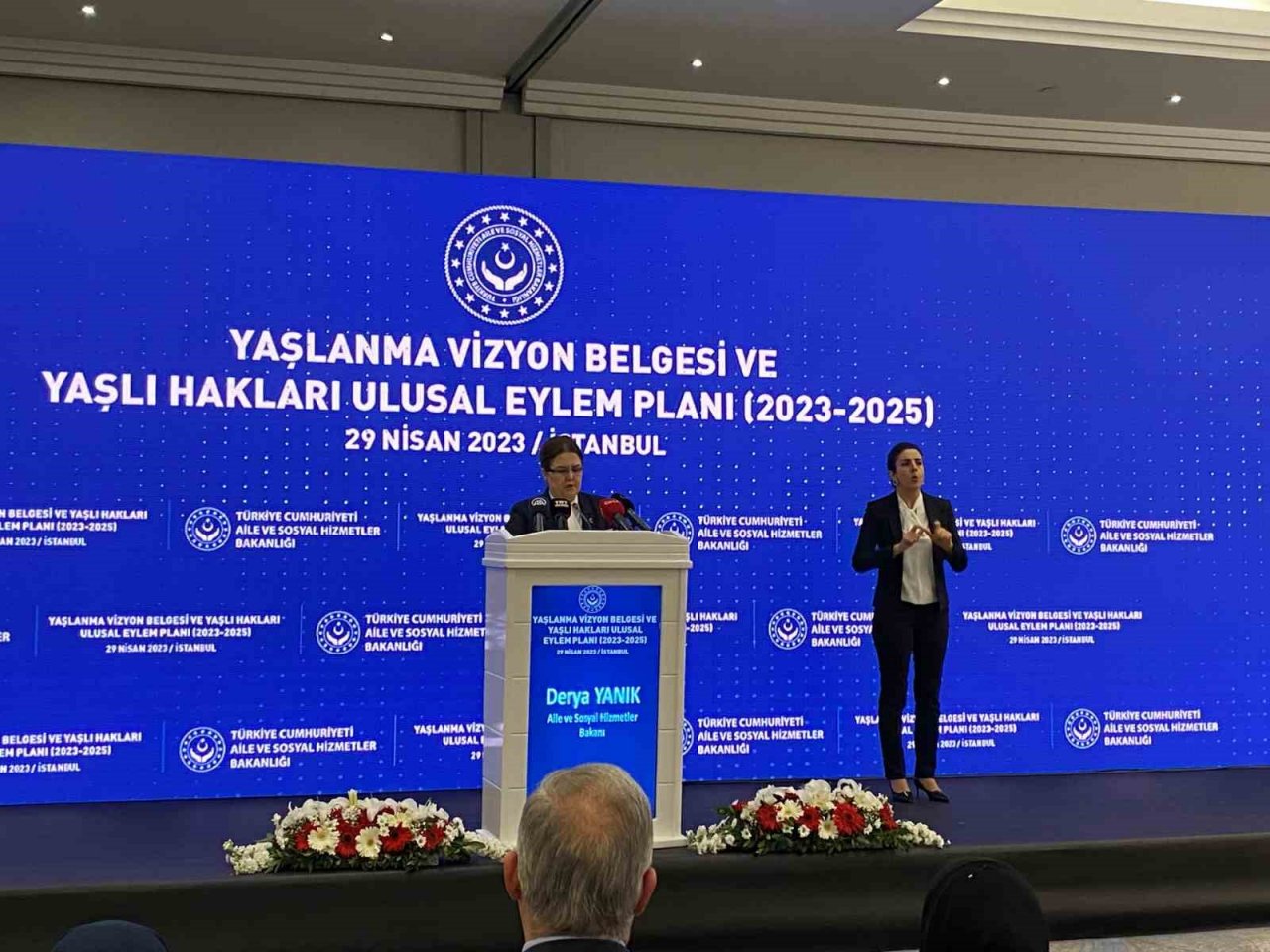 Aile ve Sosyal Hizmetler Bakanı Derya Yanık: "7 yılda toplam 39 milyon TL kaynakla 128 bin 148 yaşlıya ulaşıldı"