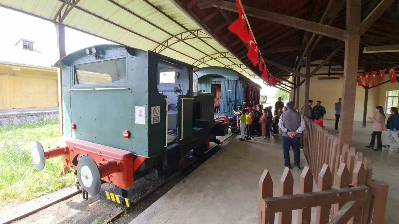 Yenipazarlı çocuklar yaşadıkları çevreyi öğreniyor