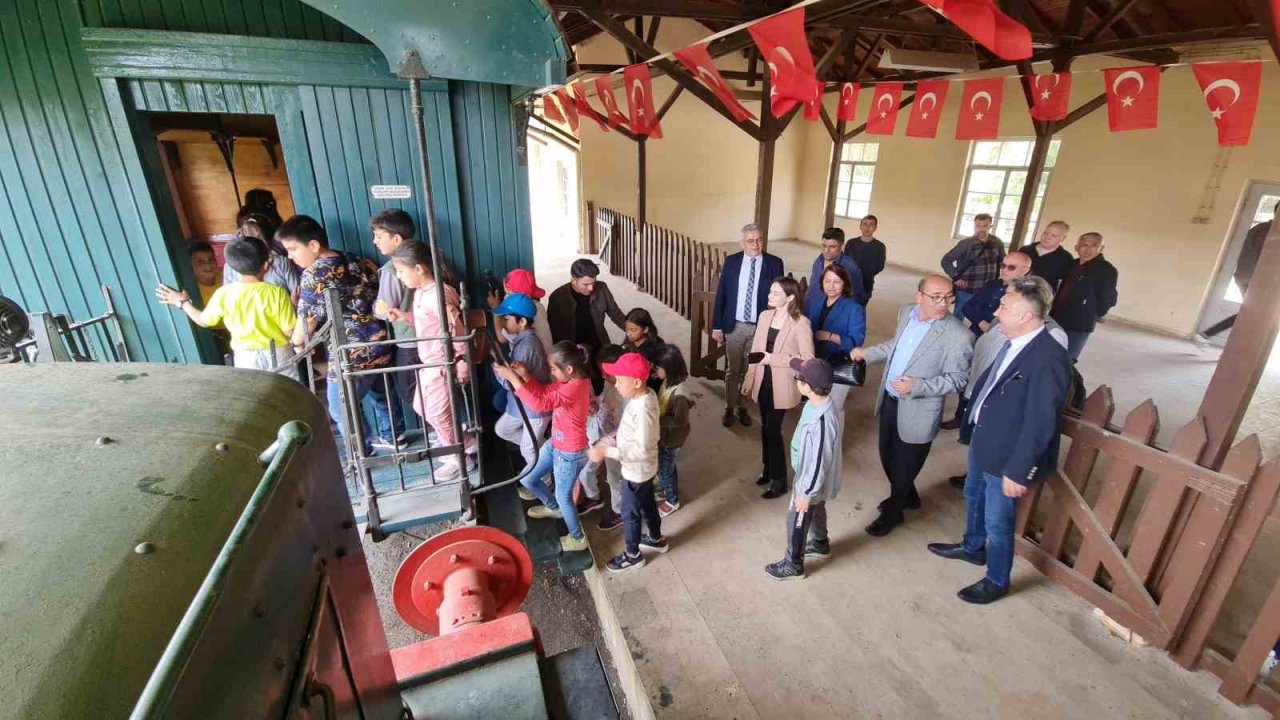 Yenipazarlı çocuklar yaşadıkları çevreyi öğreniyor