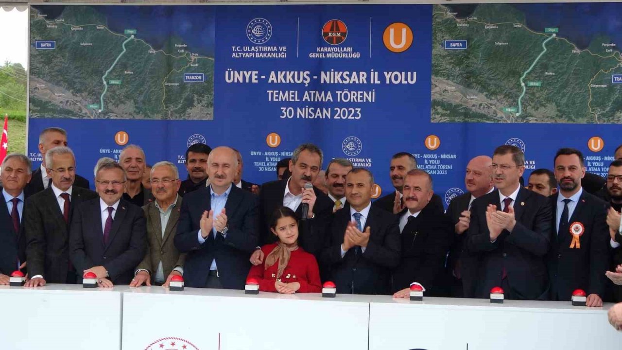 Bakan Karaismailoğlu ve Bakan Özer, Ordu’da yol temel atma programında konuştu
