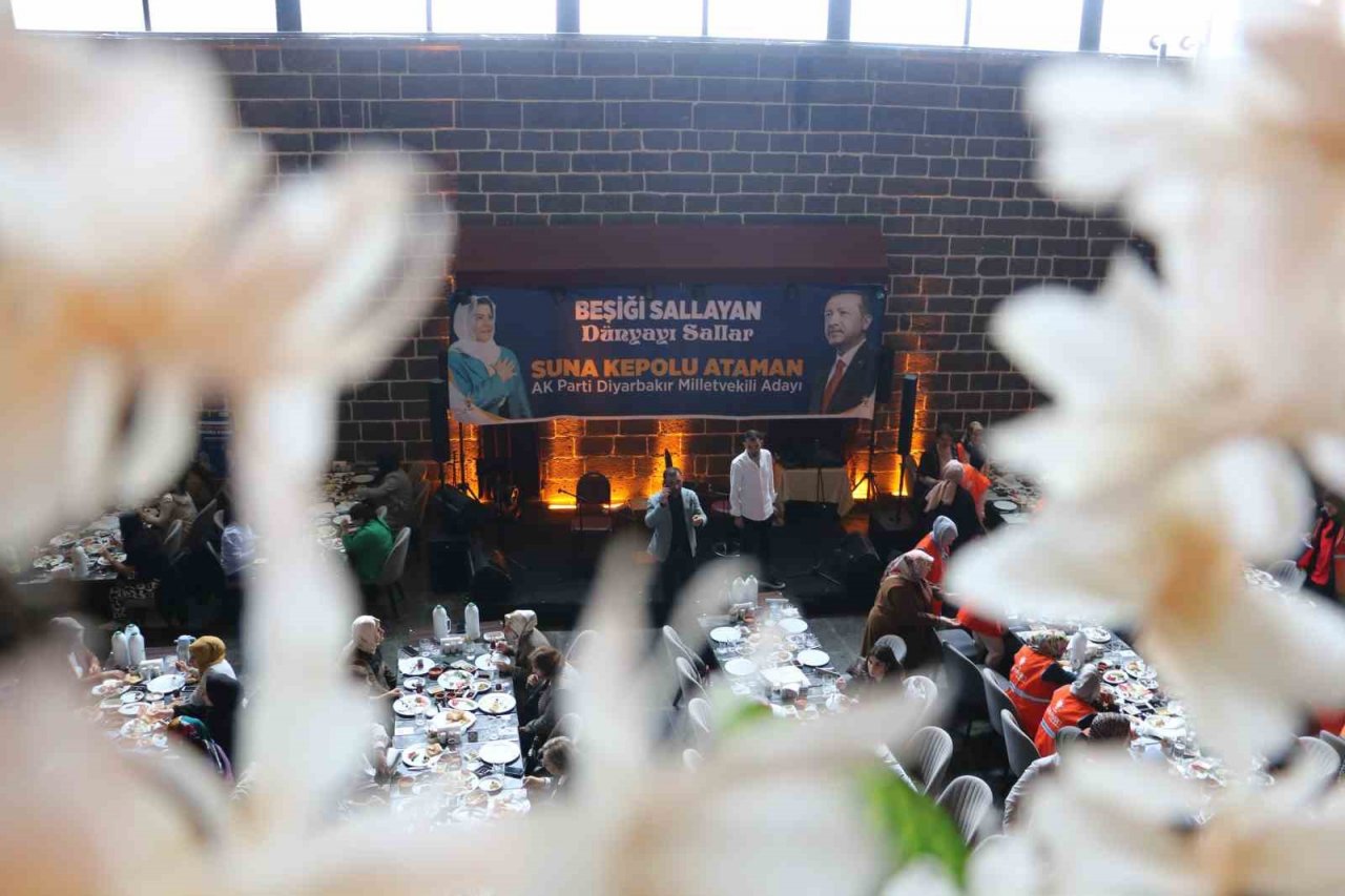 AK Parti Diyarbakır Milletvekili adayı Kepolu Ataman: "Cumhurbaşkanım, biz seni yeniden başkan yapacağız"
