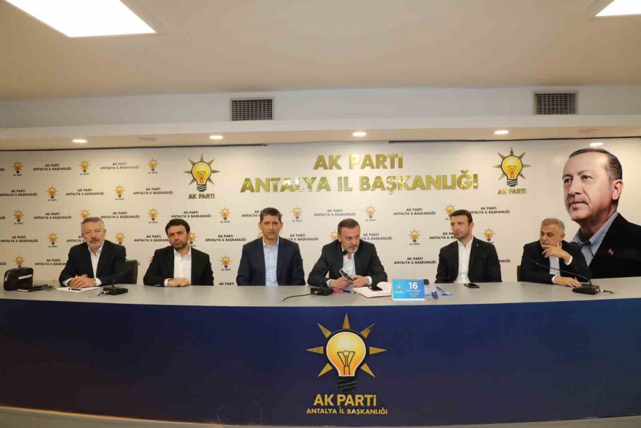 Akdeniz Bölgesi İl Başkanları Toplantısı Antalya’da yapıldı