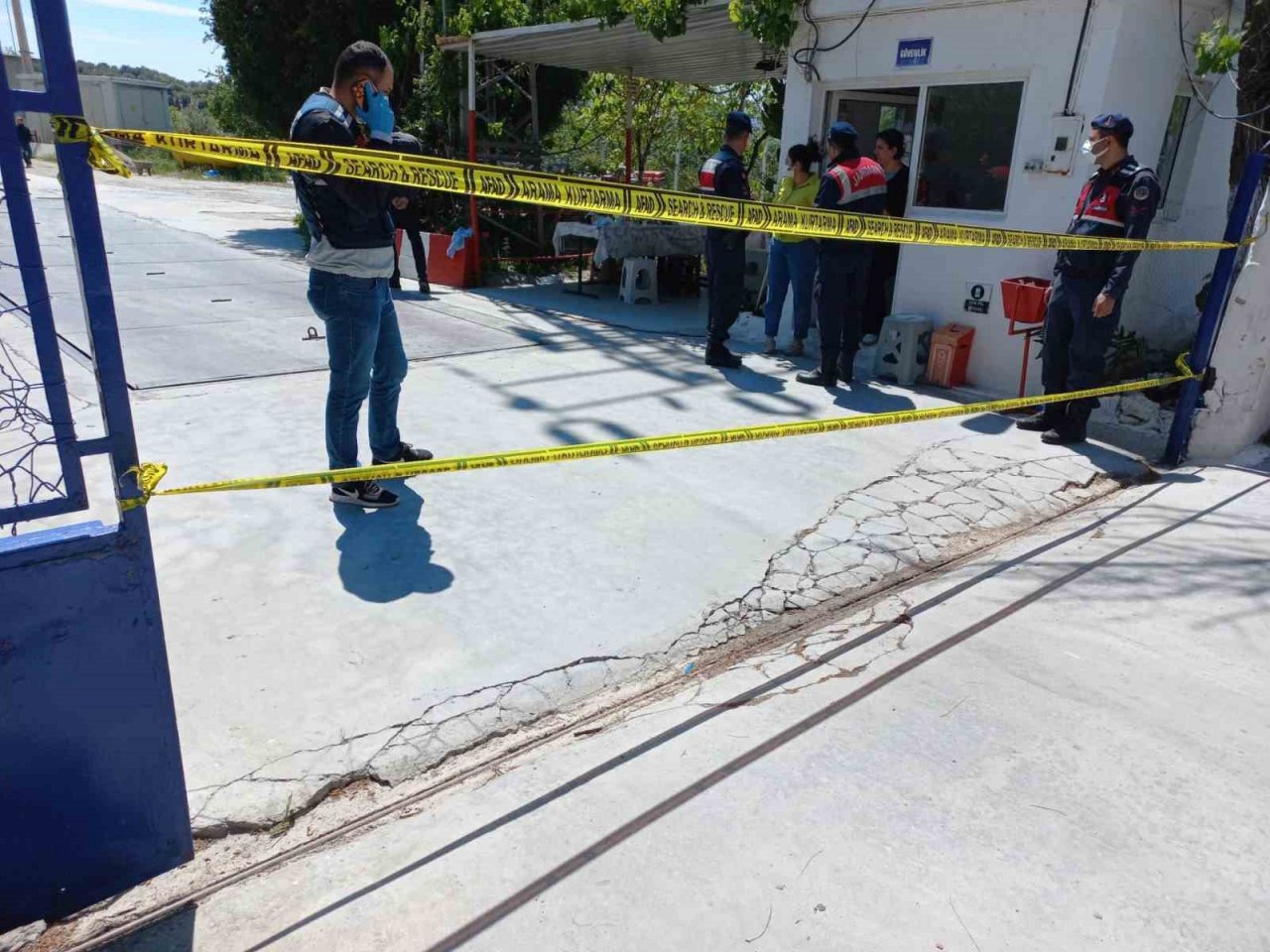 Aydın’da amonyak gazından etkilenen 2 işçi hastaneye kaldırıldı