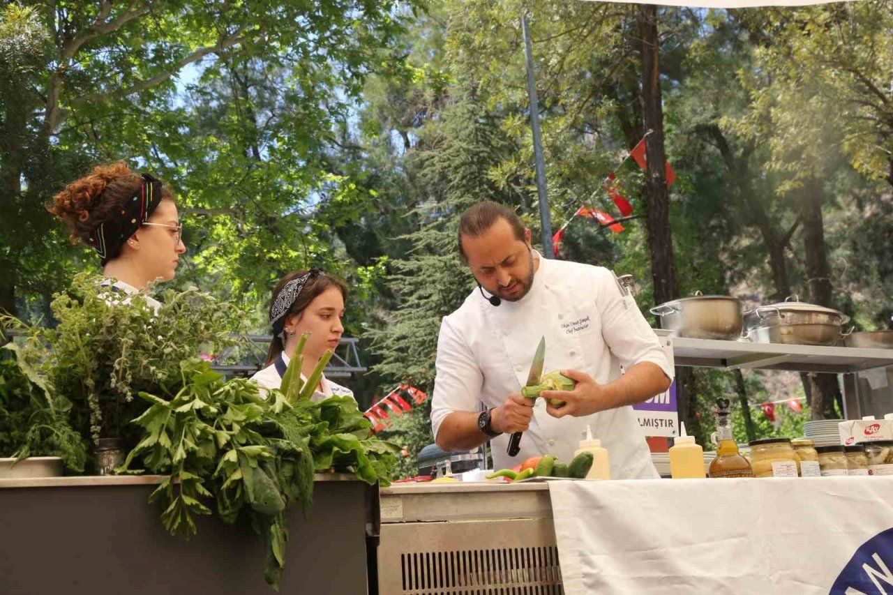 Efeler’de ’Münür Alikoç Gastronomi Festivali’ tamamlandı