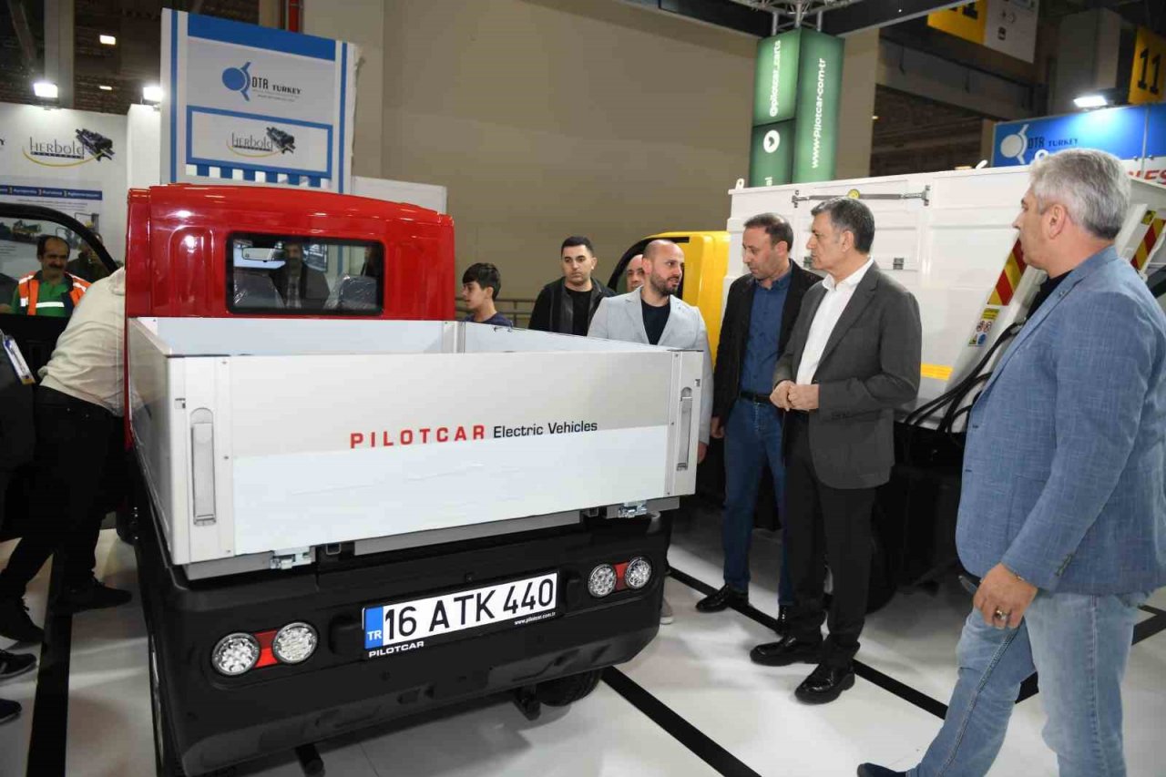 Esenyurt Belediye Başkanı Bozkurt, Çevre Teknolojileri Zirvesi’nde konuştu: "Temel sorunumuz plansızlık"