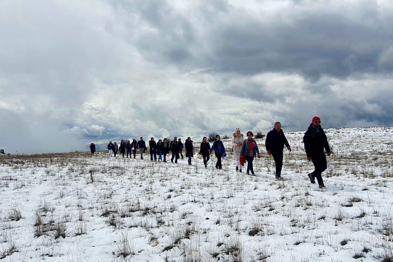 Aynı günde 4 mevsimi yaşadılar
