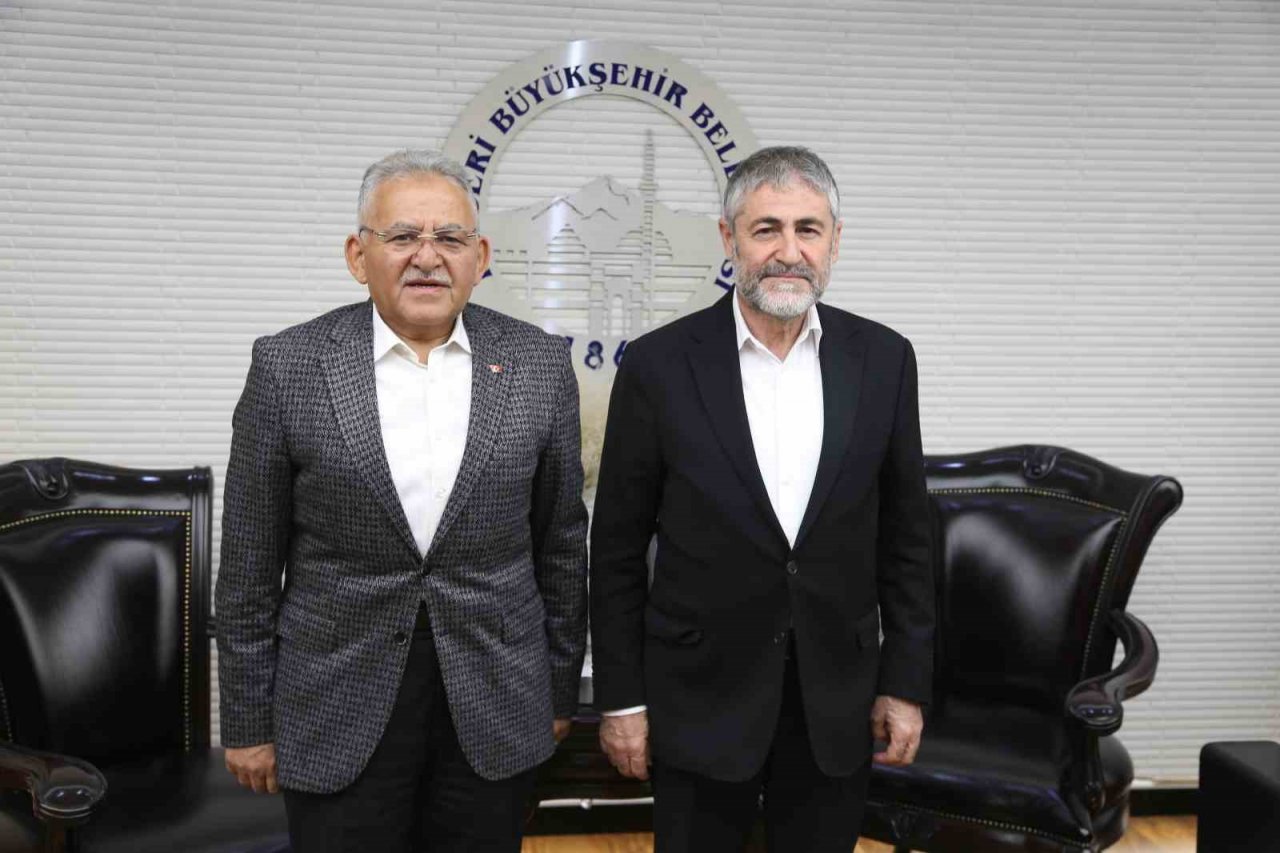 Bakan Nebati Kayseri Büyükşehir’i Ziyaret Etti