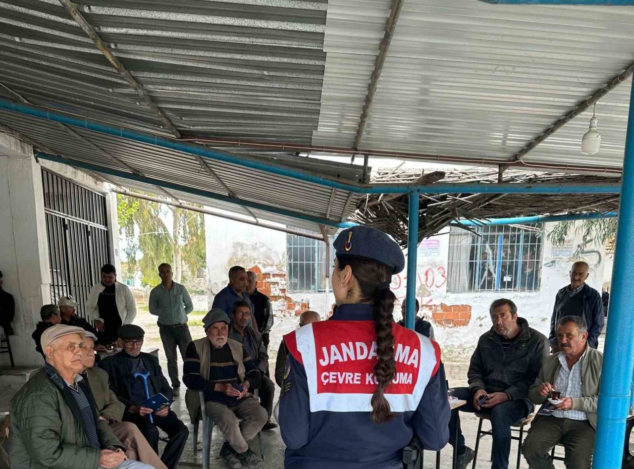 Jandarma orman yangınlarına karşı bilgilendirdi