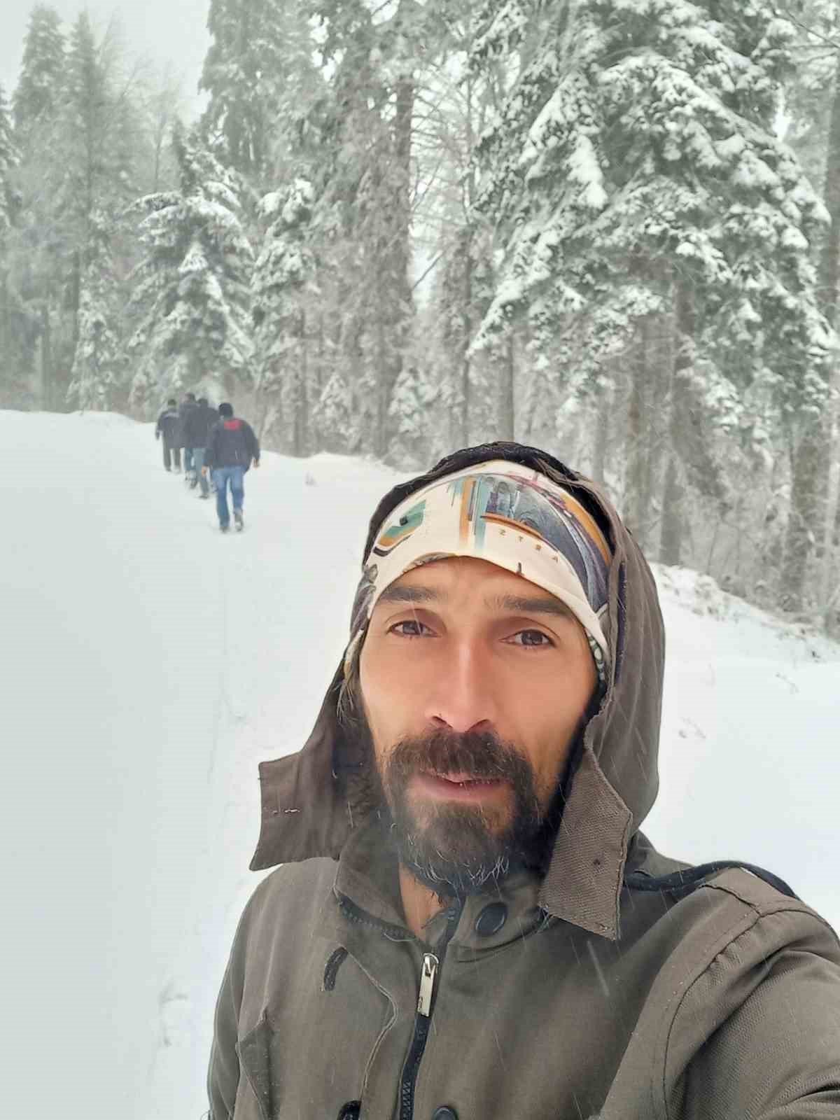 Karabük’ün yüksek kesimlerinde kar kalınlığı 15 santimetreye ulaştı