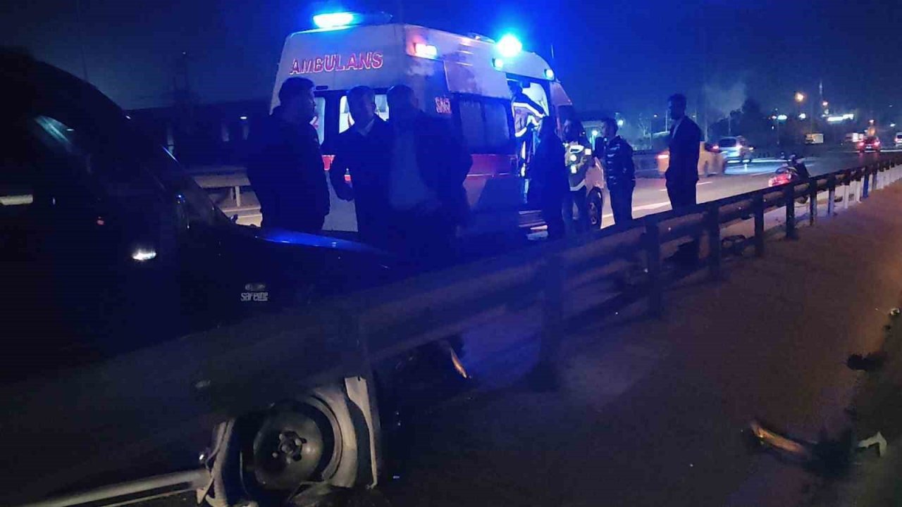 D-100’de otomobil, hafif ticari araca çarptı