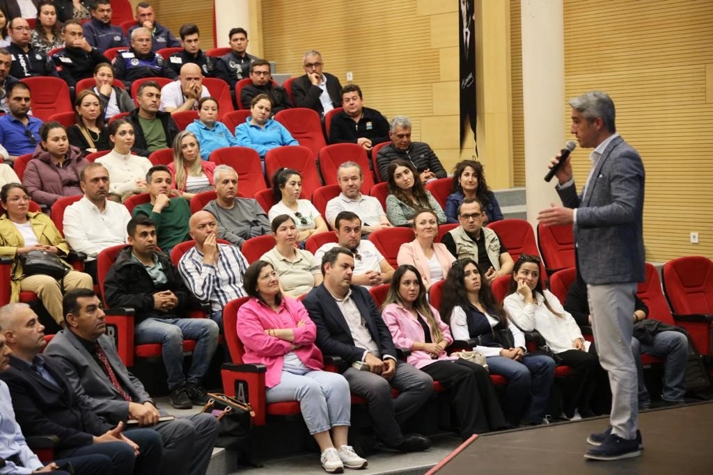 Başkan Oktay: "Biz büyük bir aileyiz"