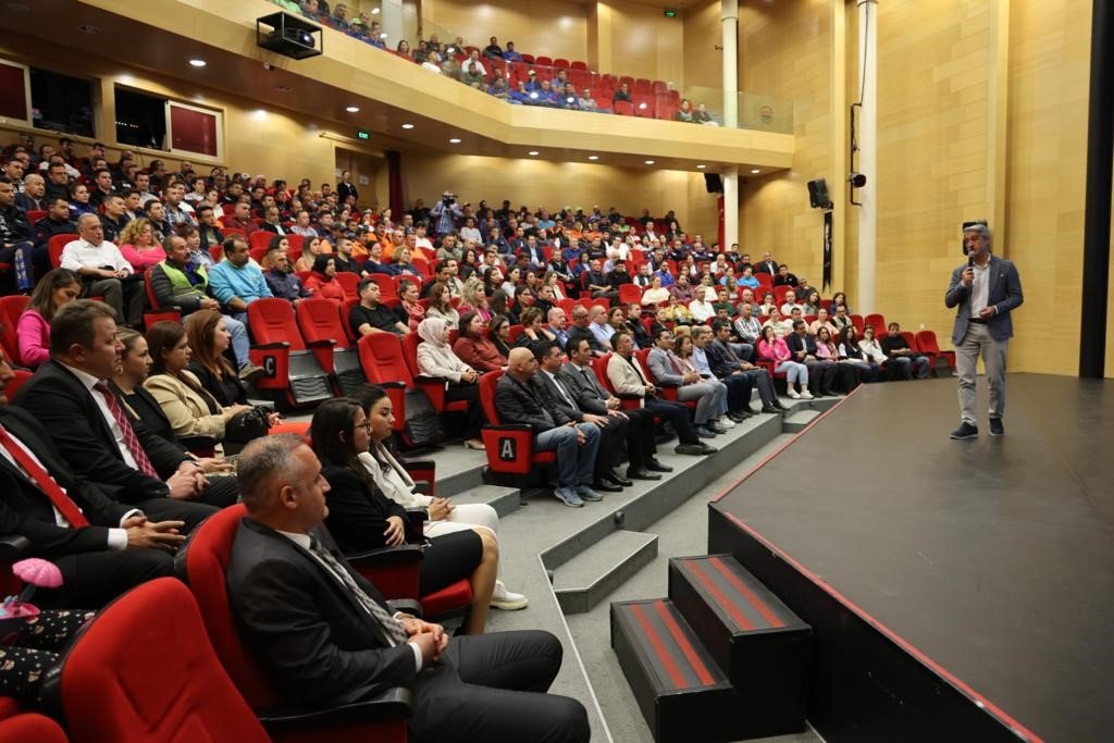 Başkan Oktay: "Biz büyük bir aileyiz"