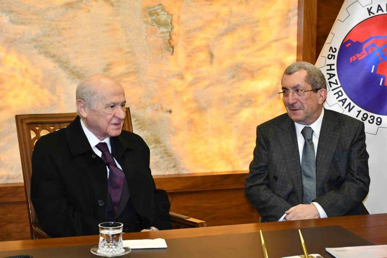 MHP lideri Bahçeli, Başkan Vergili ile görüştü