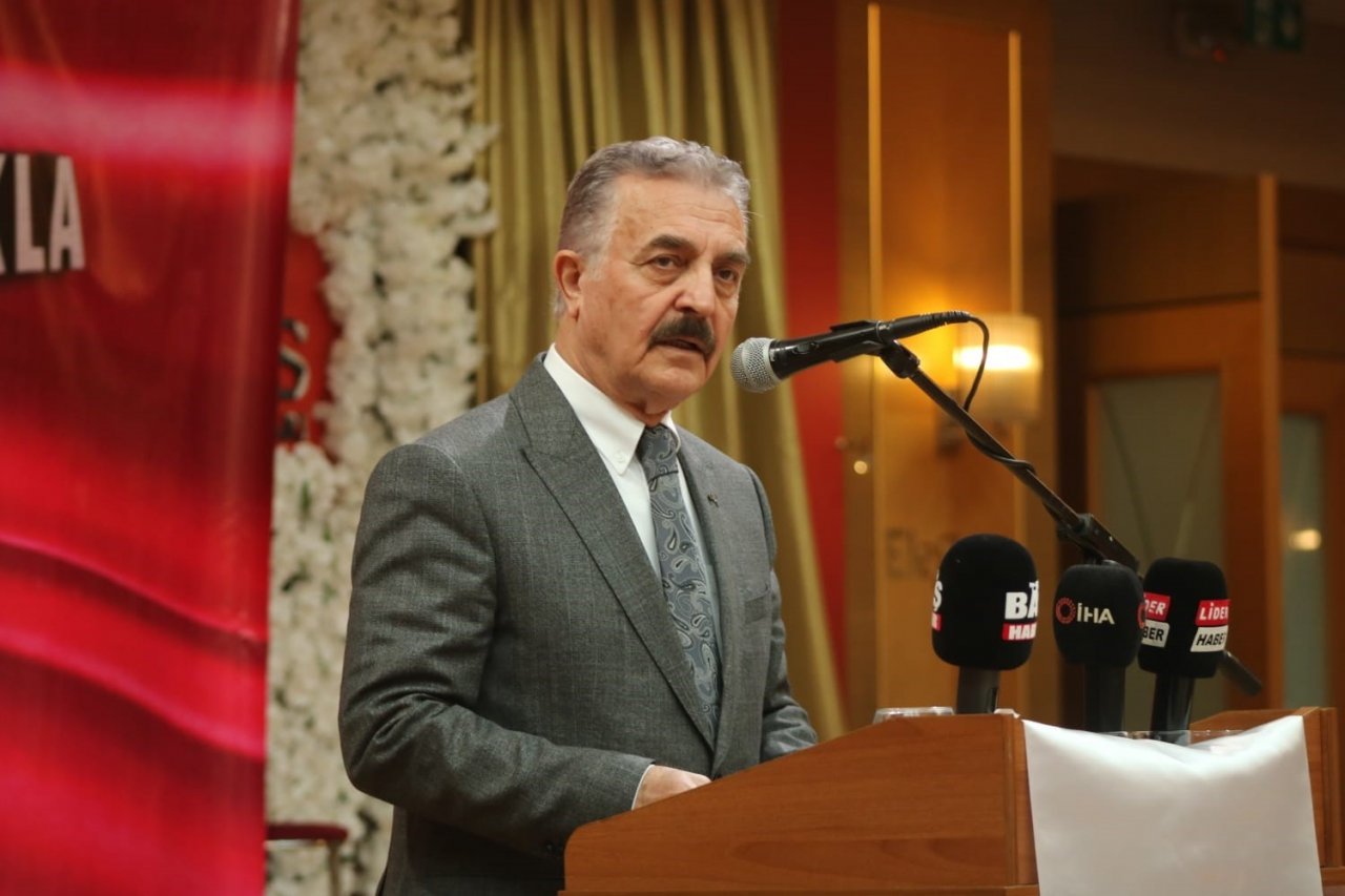 MHP Genel Sekreteri Büyükataman: “Demokrasinin olmadığı bir ülkede gayrimeşru TKP’nin seçimlerde boy göstermesini düşünmek mümkün mü?”