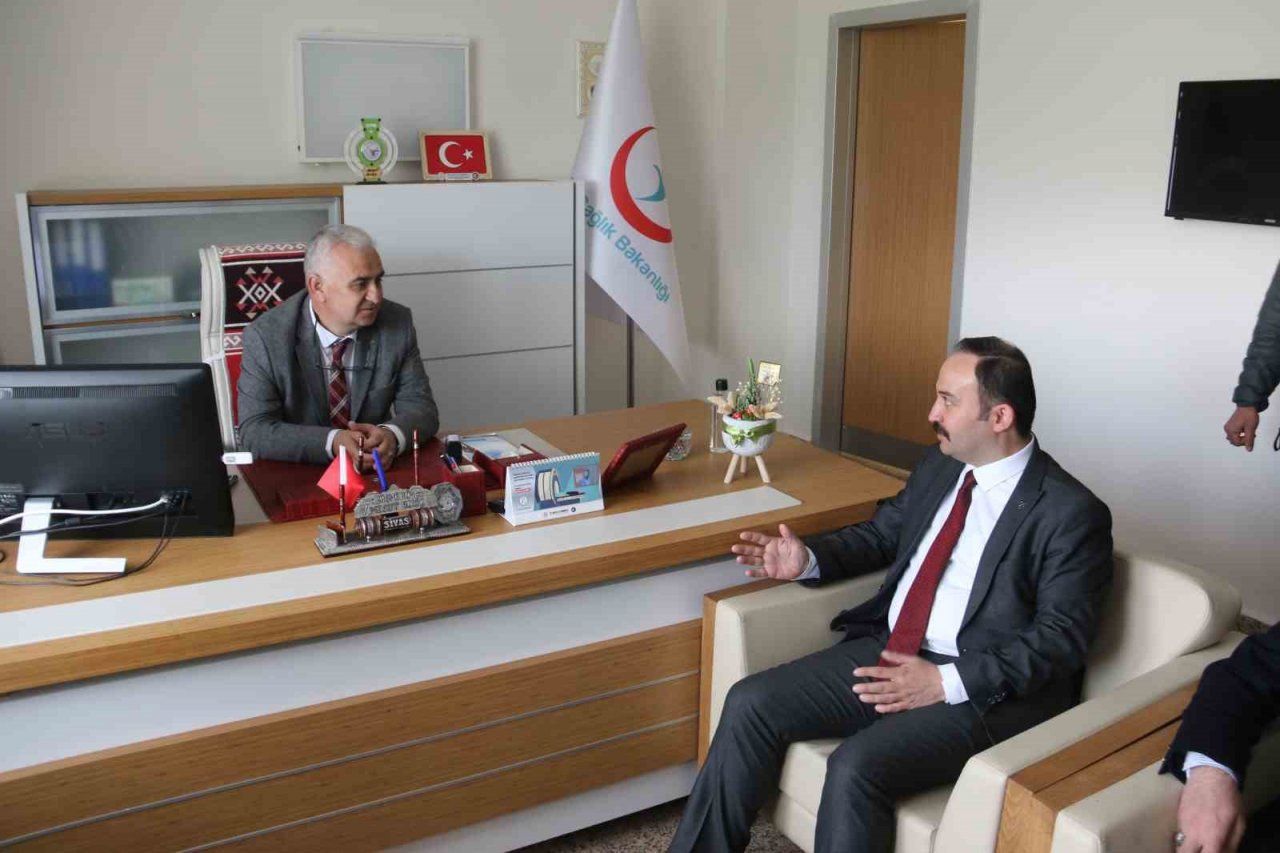 MHP Sivas Milletvekili adayı İpek, hastaları ziyaret etti